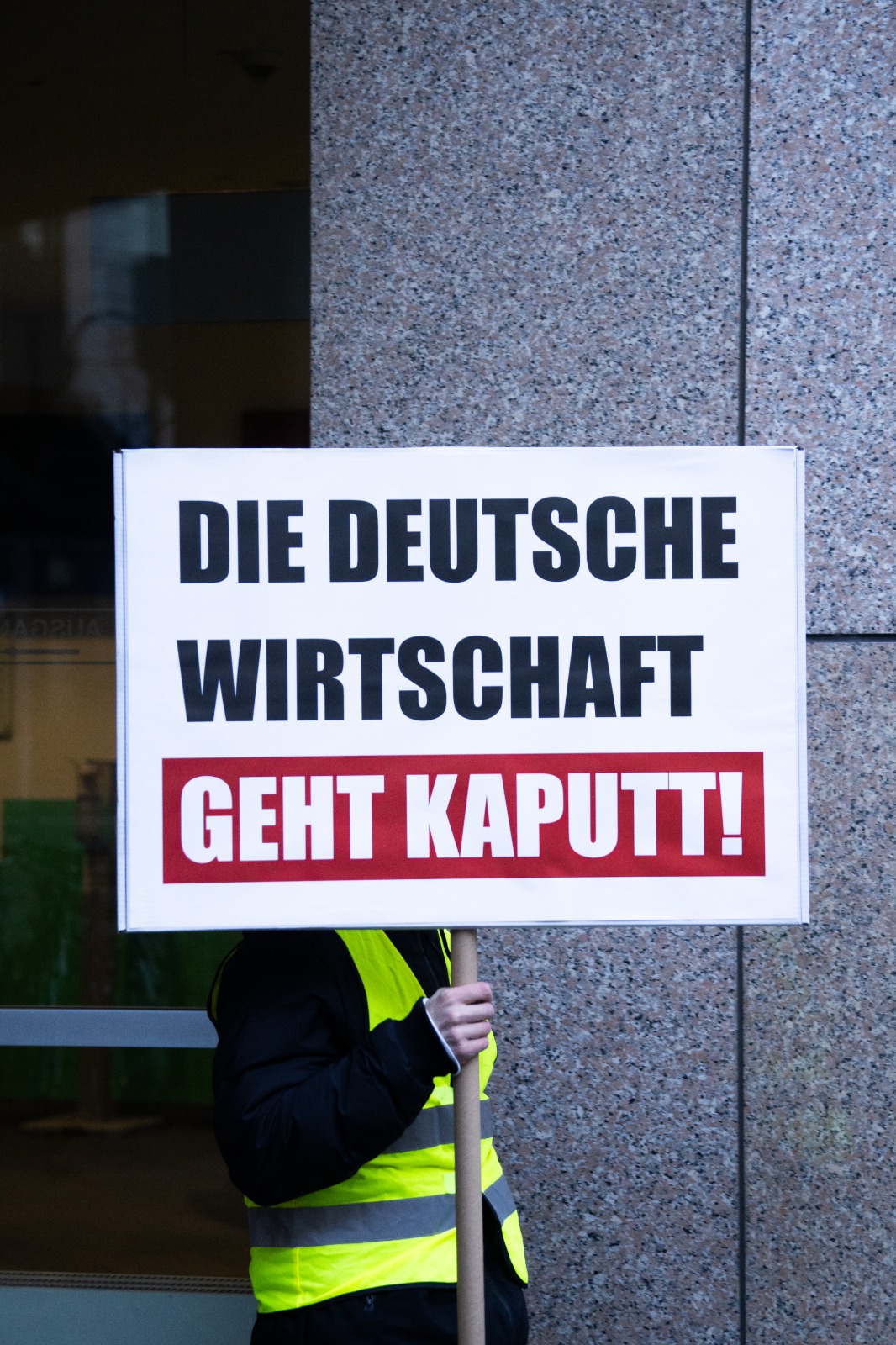 Die deutsche Wirtschaft geht kaputt!